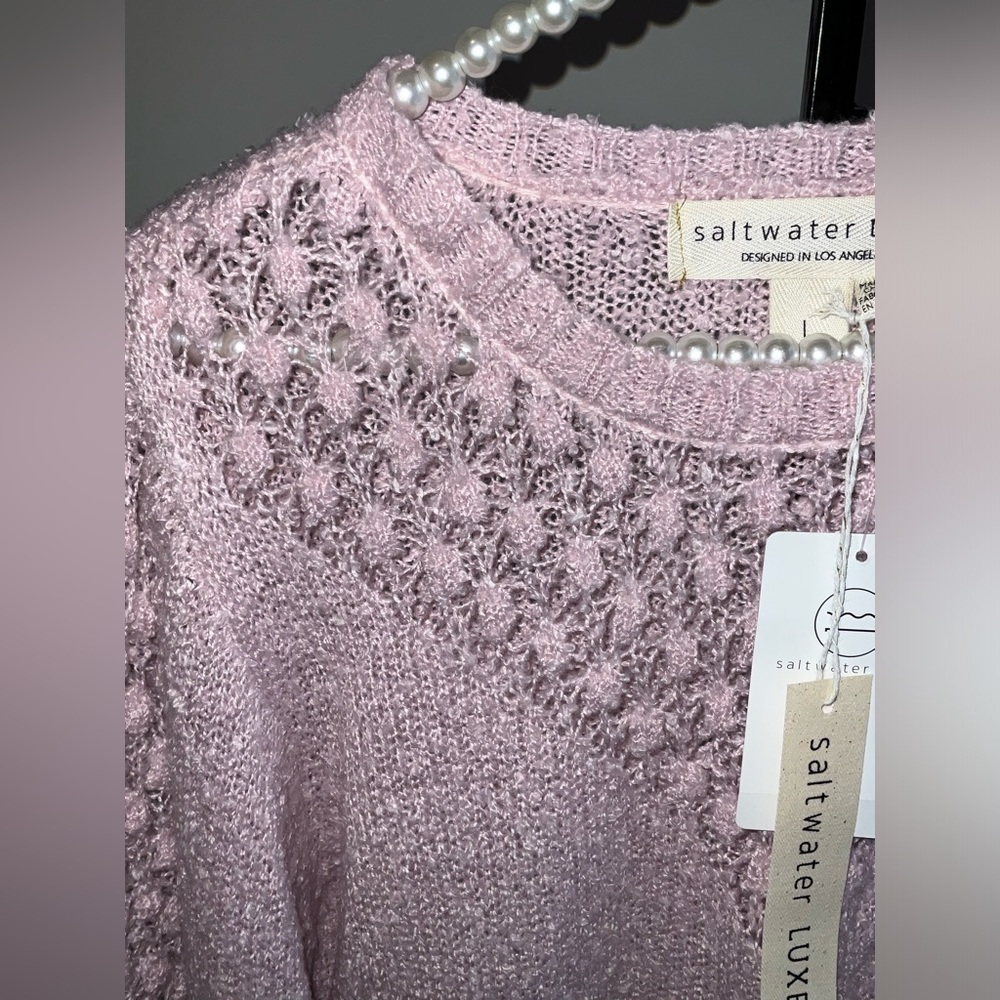 Saltwater Luxe Aurora Sweater in LIlac NWT Size Large-lightweight for sunny days
